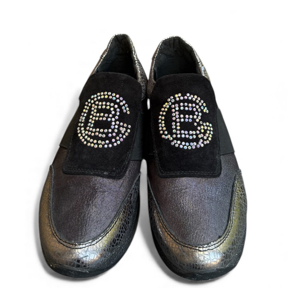 Women’s Elegant Slip-On Sneakers — Size 9 — Made in Turkey - Picture 1 of 6